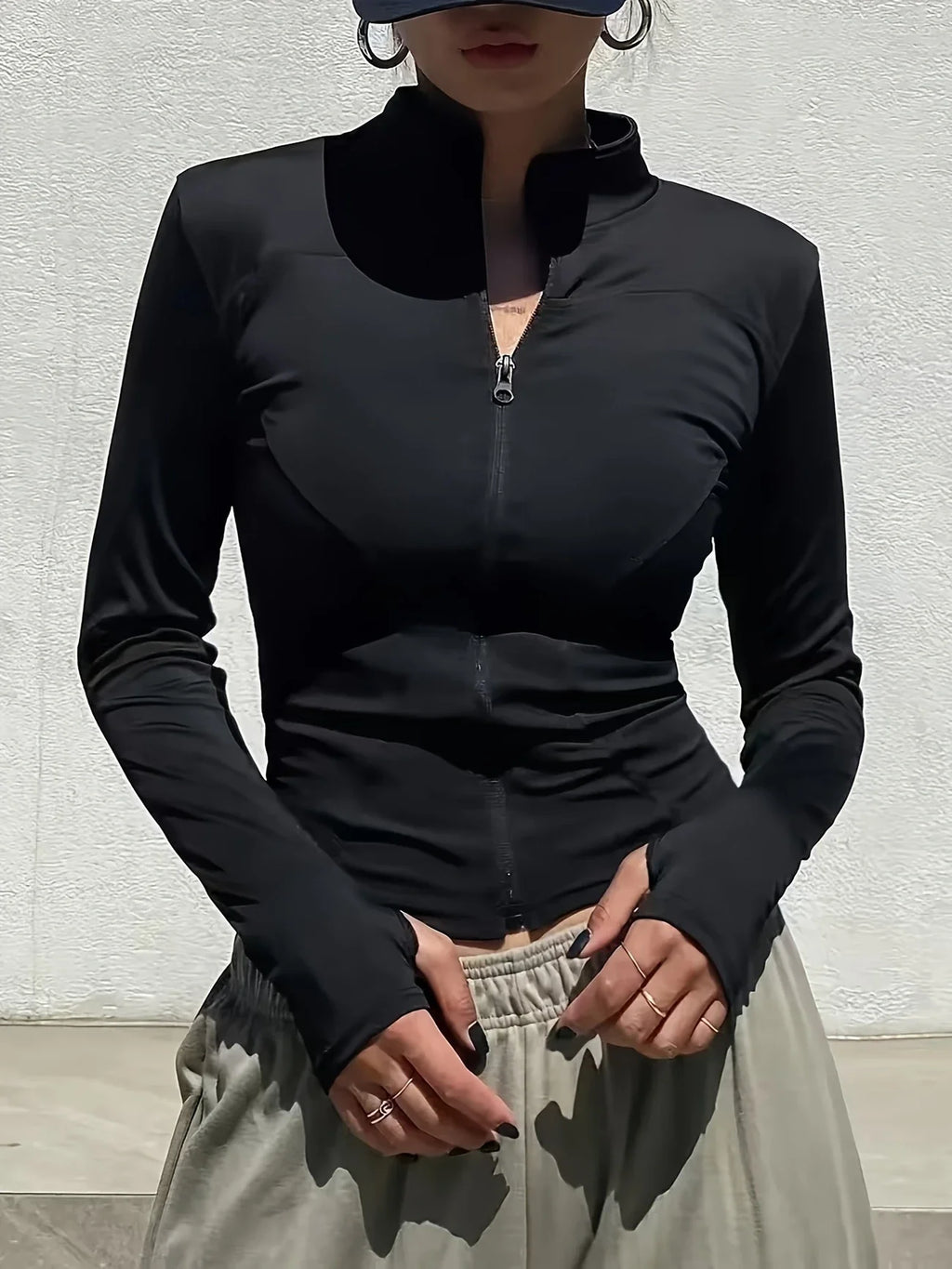 Slim Fit Zip-Up Crop Top Long Sleeve